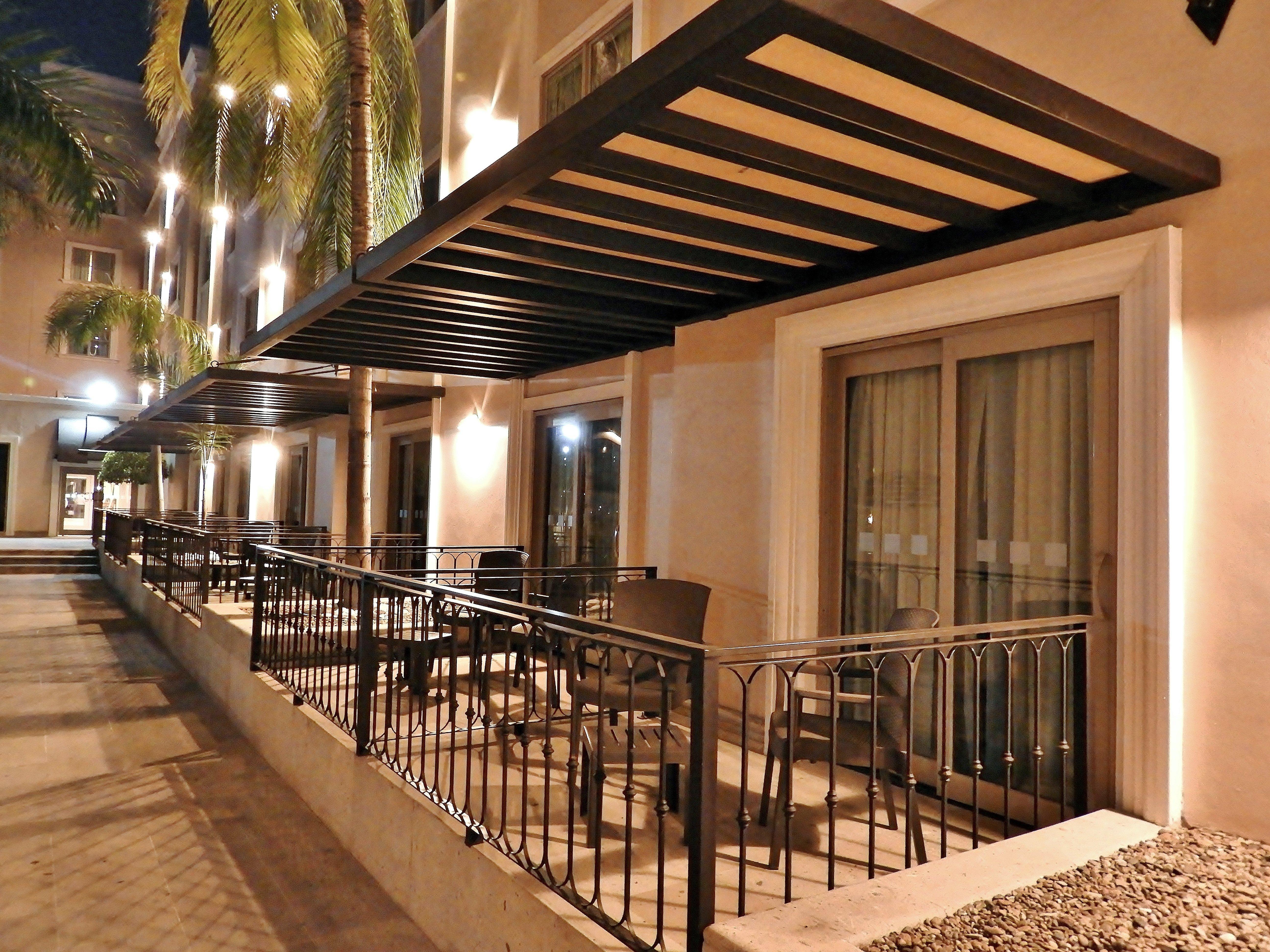 Holiday Inn Reynosa Zona Dorada Bagian luar foto