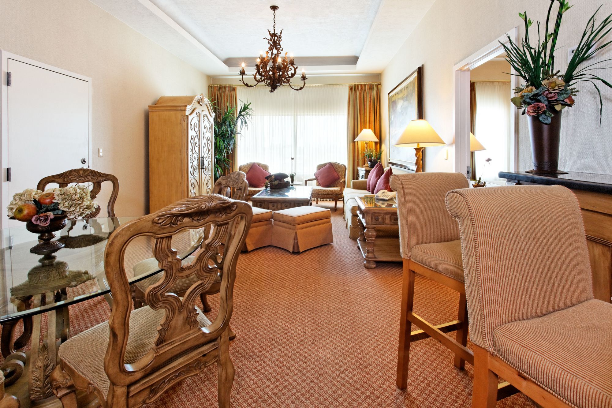 Holiday Inn Reynosa Zona Dorada Bagian luar foto